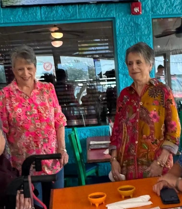 Suzanne and Dianne Mannino